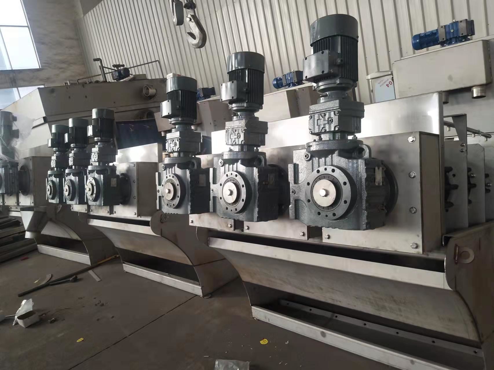 SS304 6kg/H Screw Press Dewatering Machine Steel Sludge Wastewater Treatment Device