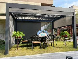 Quality Electric Outdoor Rainscreen Slats Slats Garden Canopy Powder Coated Gazebo Bioclimatic Blinds Aluminum Pergola wholesale