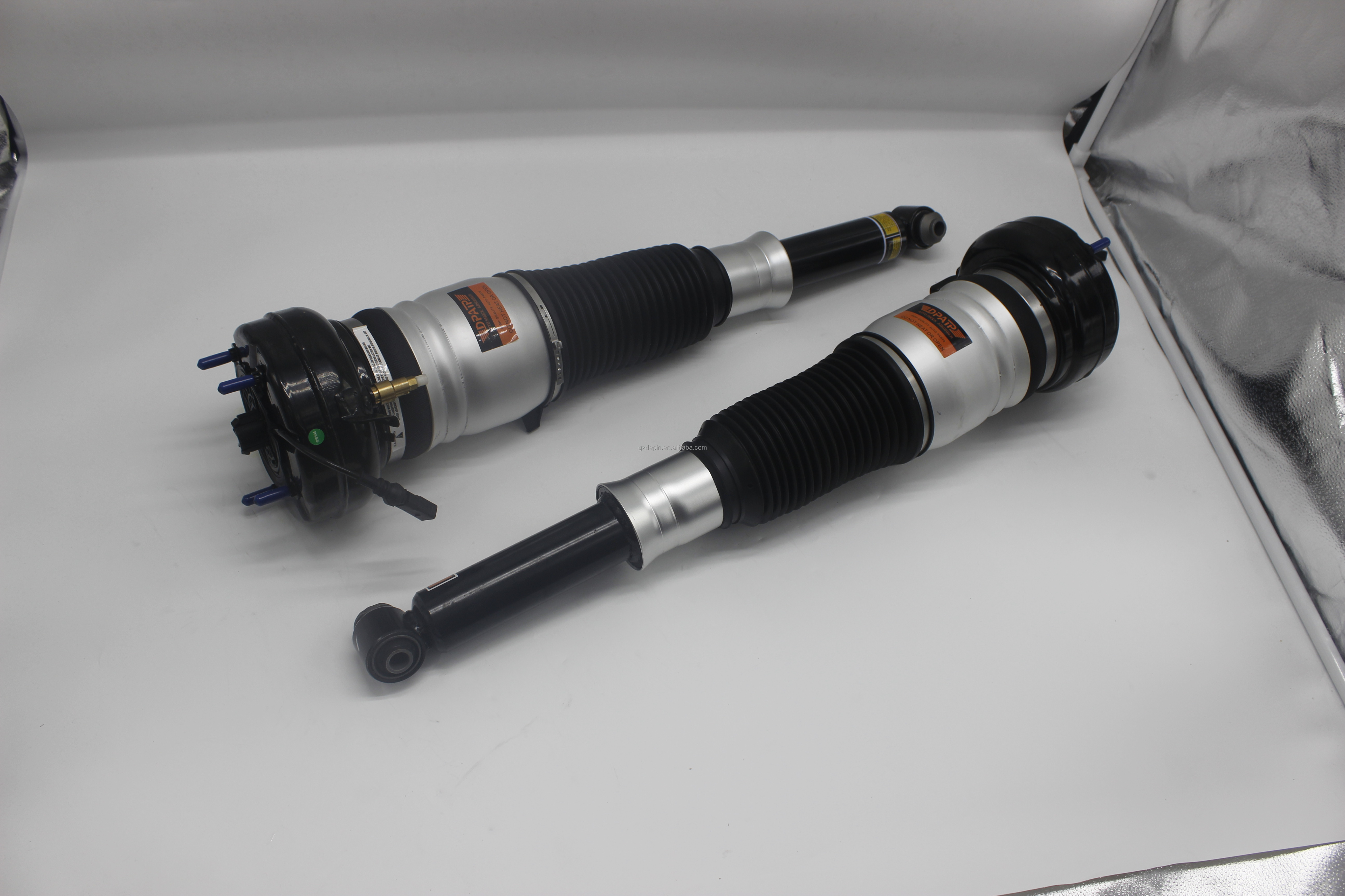 Left Rear airmatic air shock absorber strut 4H0616001 4H0616002 for Audi A8 D4 4H