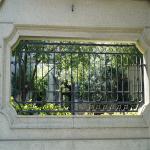 Flooring Mounted Outdoor Iron Fence With Modern Design And Welded Construction
