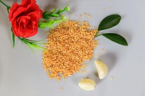 Quality Pure Natural Pungency Odor Crunchy Roasted Garlic wholesale