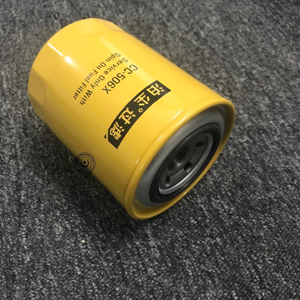 ME035393 KS568C HD820 Excavator Fuel Filter Car Accessories