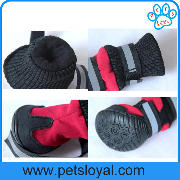 China Manufacturer Pet Supply Product Winter Medium and Large Pet Dog Snow Boots