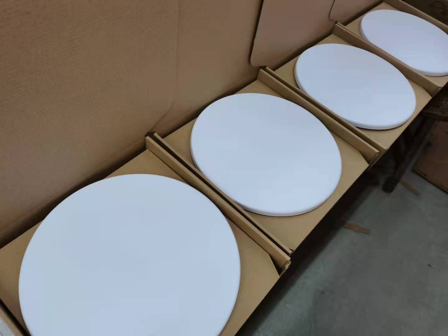 5dBi 4G 5G Indoor Ceiling Antenna RG58 Cable 700-4200MHz Full Band