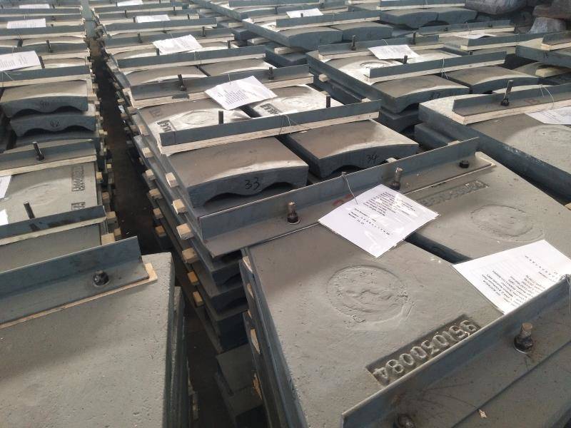 Ore Mining Ball Mill Liner Castings And Forgings with ZGMN13CR2 STTEL