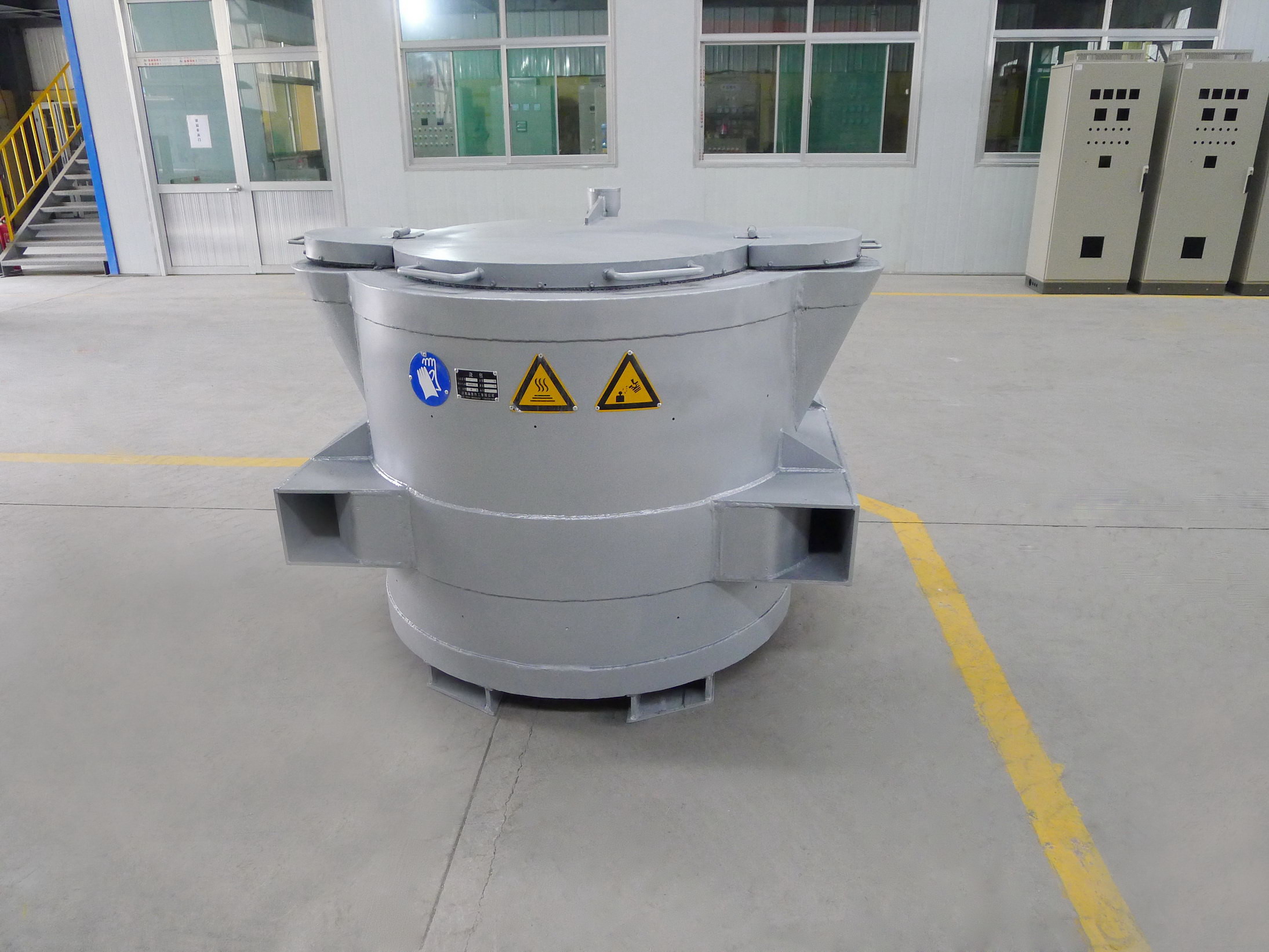 Highly Durable Molten Aluminum Transfer Ladles With Maximum Service Temperature ≤850C And Surface Temperature Rise ≤50