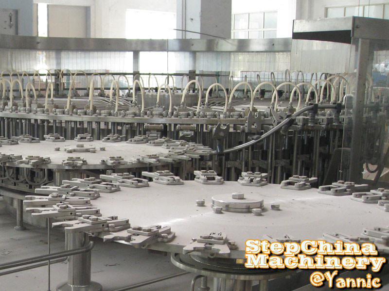 High Efficiency Water Bottle Filling Machine Complete Pure Water Production Line