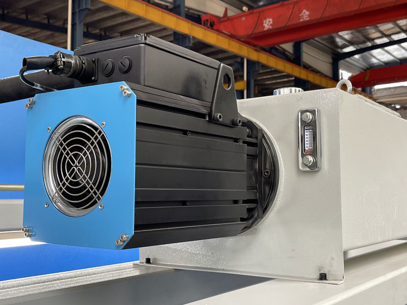 160T Hydraulic CNC Press Brake 4000MM Bending Width For Metal Sheet Bending DA69T
