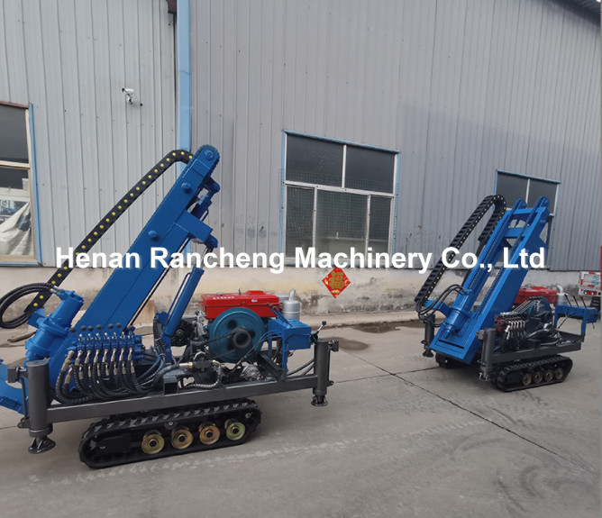 4 Hydraulic Legs 30m Deep Solar Pile Driver Equipment With 25HP Diesel Engine