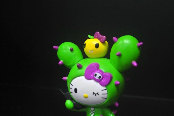 Cute Custom Plastic Toys , Hello Kitty Cake Topper Figurine White / Green / Red Color