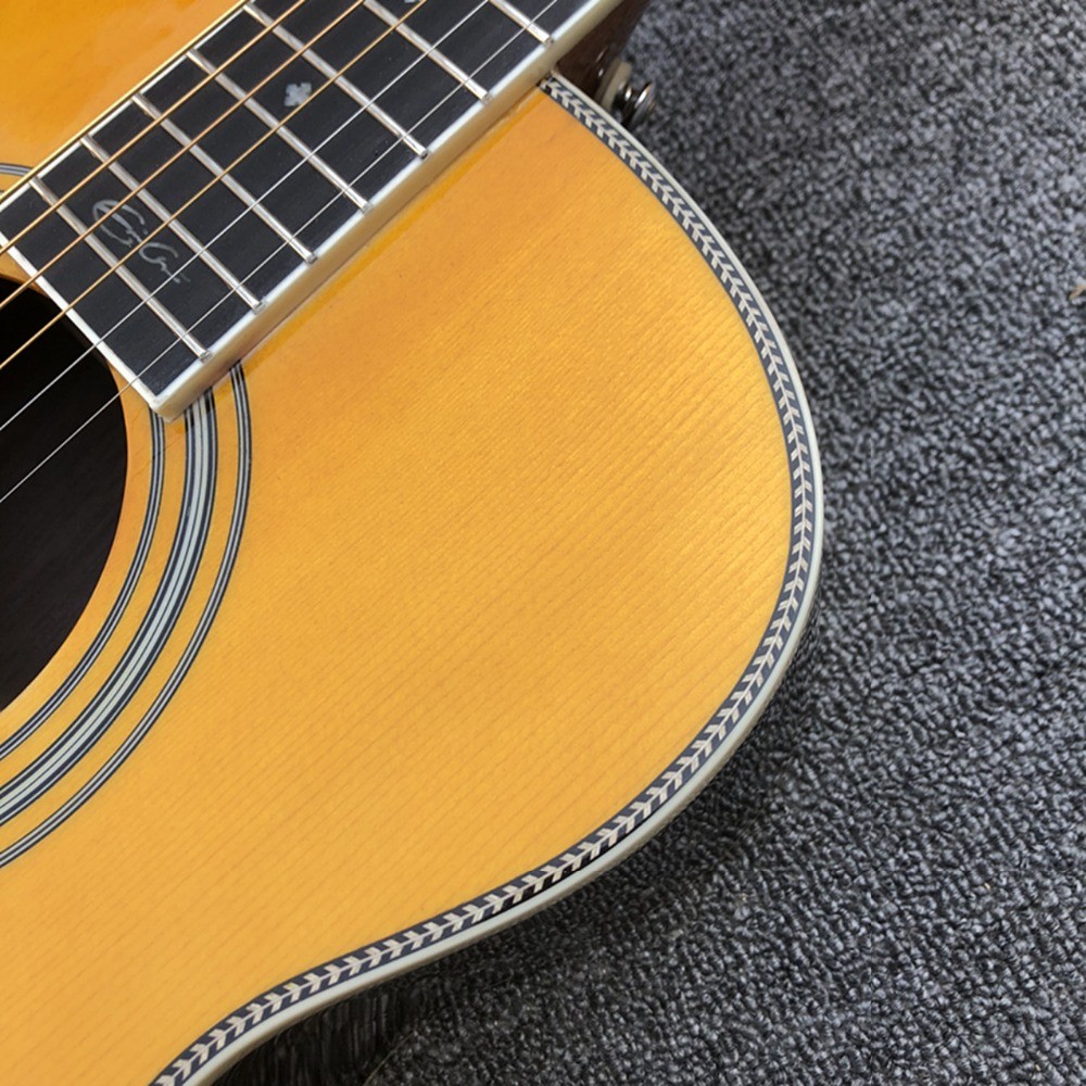 Custom Solid Spruce Top GOM28S Acoustic Electric Guitar 2020 New Yellow Color Rosewood Back and Side Acoustic Guitar EQ