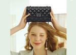 2019 new design a crossbody leather lady cell phone and chain small mini bags