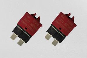 Quality Red Resettable Circuit Breaker Blade Fuse 28VDC 5A Rated Current wholesale