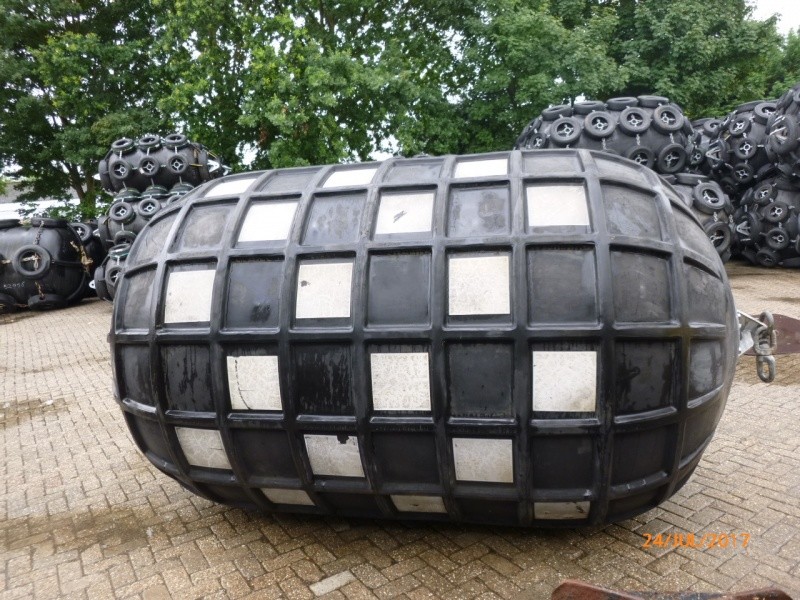 Water Air Mixed Flaoting Inflatable Submarine Fenders Sling Type