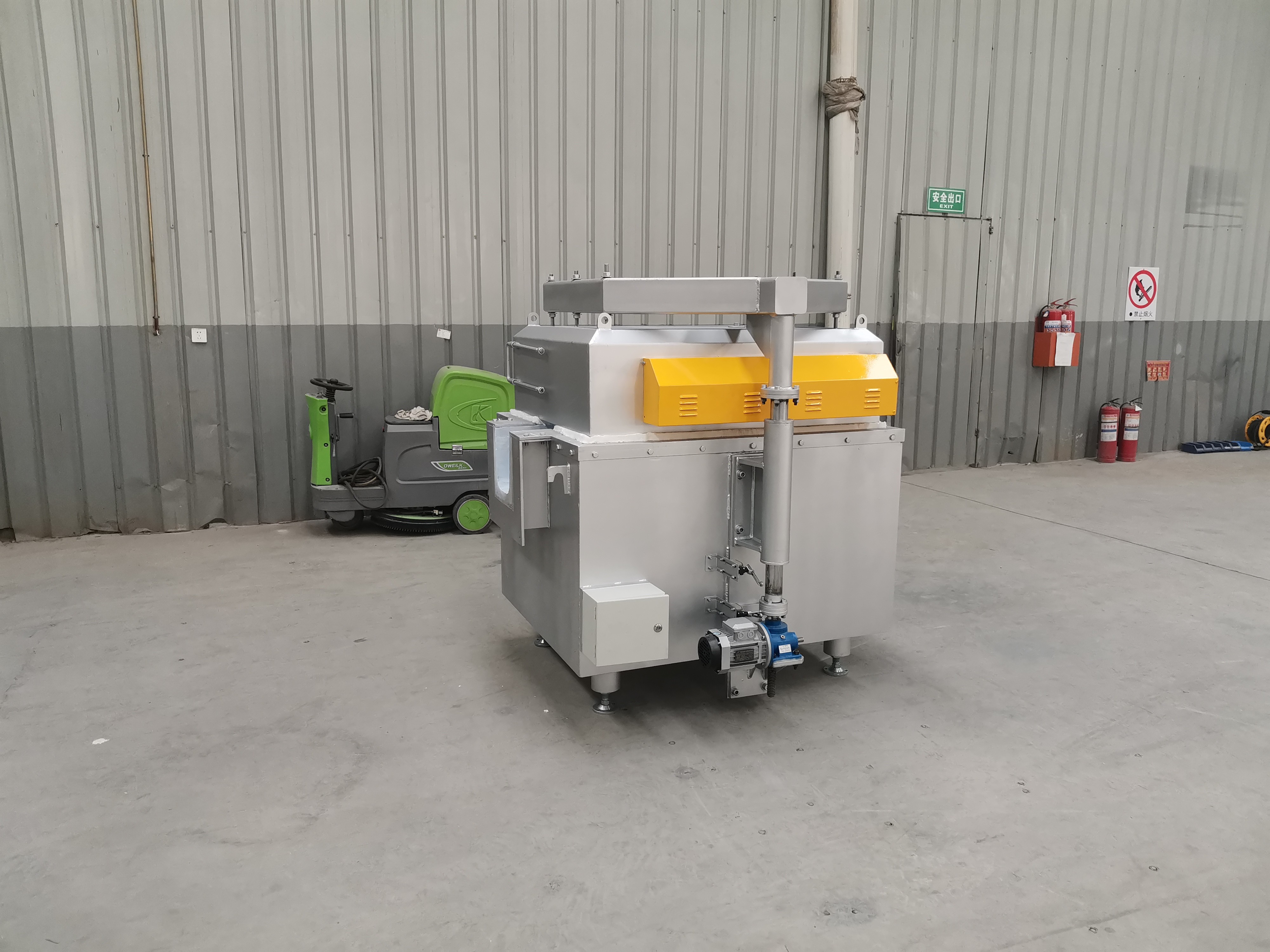 CFB Plate Type Aluminum Liquid Filtration Box For 23 Inches In High Demand