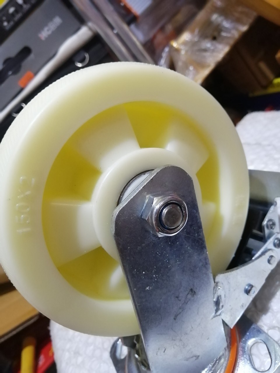 Heavy Duty Industry Nylon Swivel and Brake Caster with Steel Core