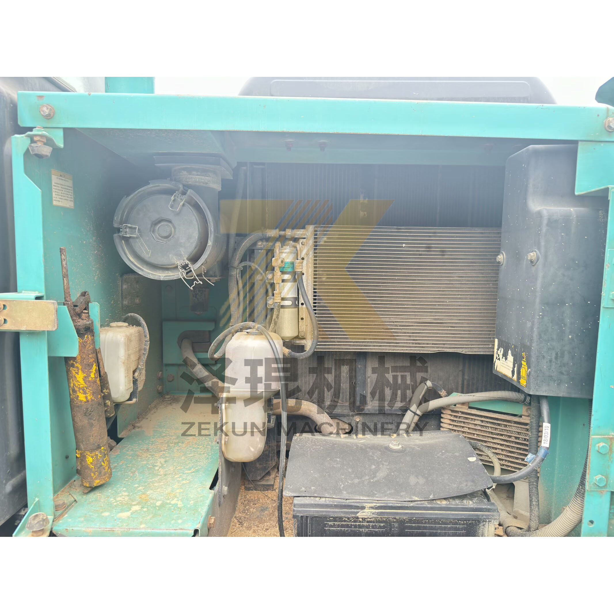 Kobelco SK140LC-8 Excavator Low Hours Original Paint in Shanghai