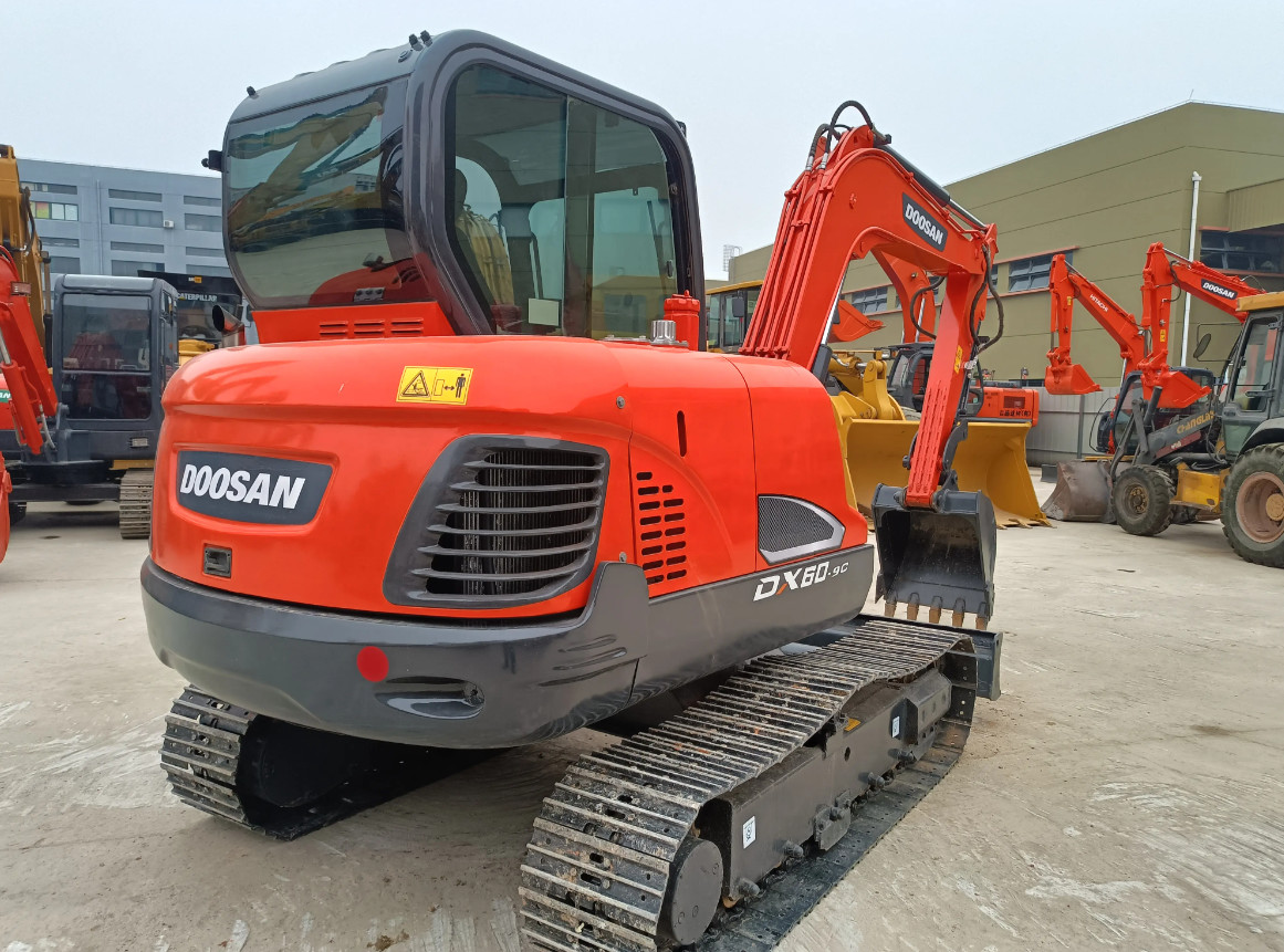 Doosan Crawler Dx60-9c 5 Ton 6 Ton Used Mini Digger For Sale