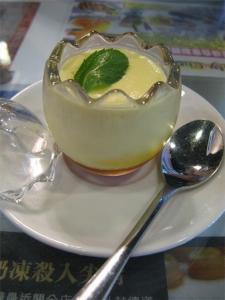 Quality mini cute egg shape pudding glass jar wholesale