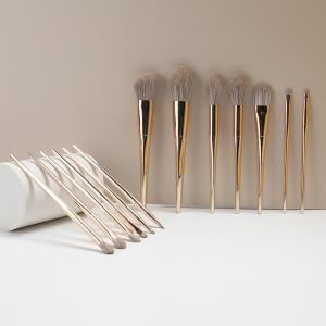 Quality ISO14001 Professional High End Makeup Brush 13pieces Triangular Handle wholesale