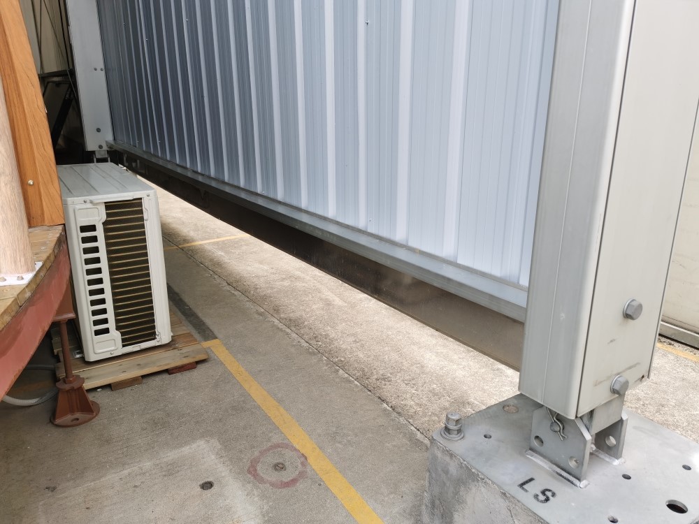 Double PVC Aluminum Warehouse Storage Tent Anti UV 102km/H Wind Load
