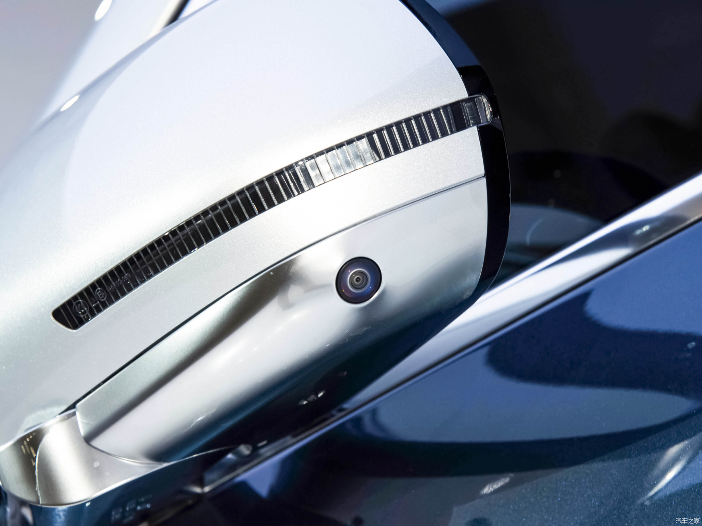 Cutting-Edge HUAWEI AITO M7 Electric Car 5-door 5-seater Body Structure for 5 People and Advanced Energy Technology