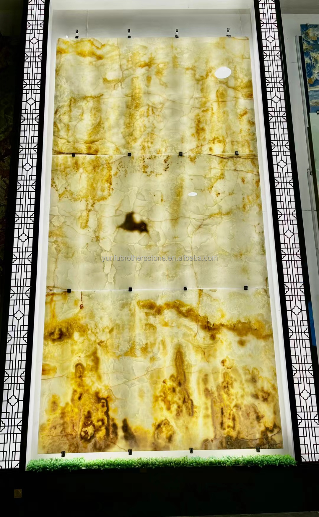 Interior Home Wall Paneling Decor with Modern Backlit Onyx Marble TV Background Panel