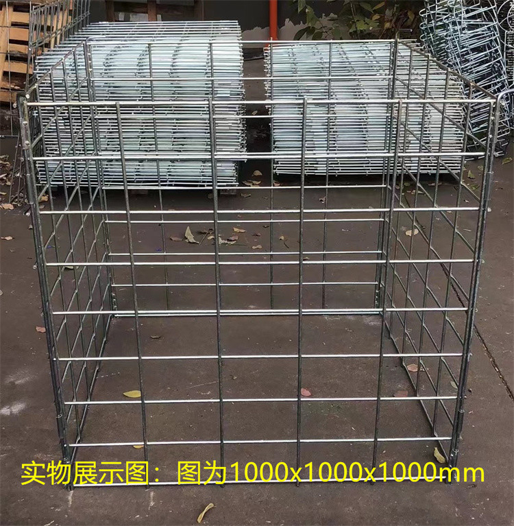 Space Saving Steel Calf Cage With Hot Dip Galvanized Coating For Calf Rearing