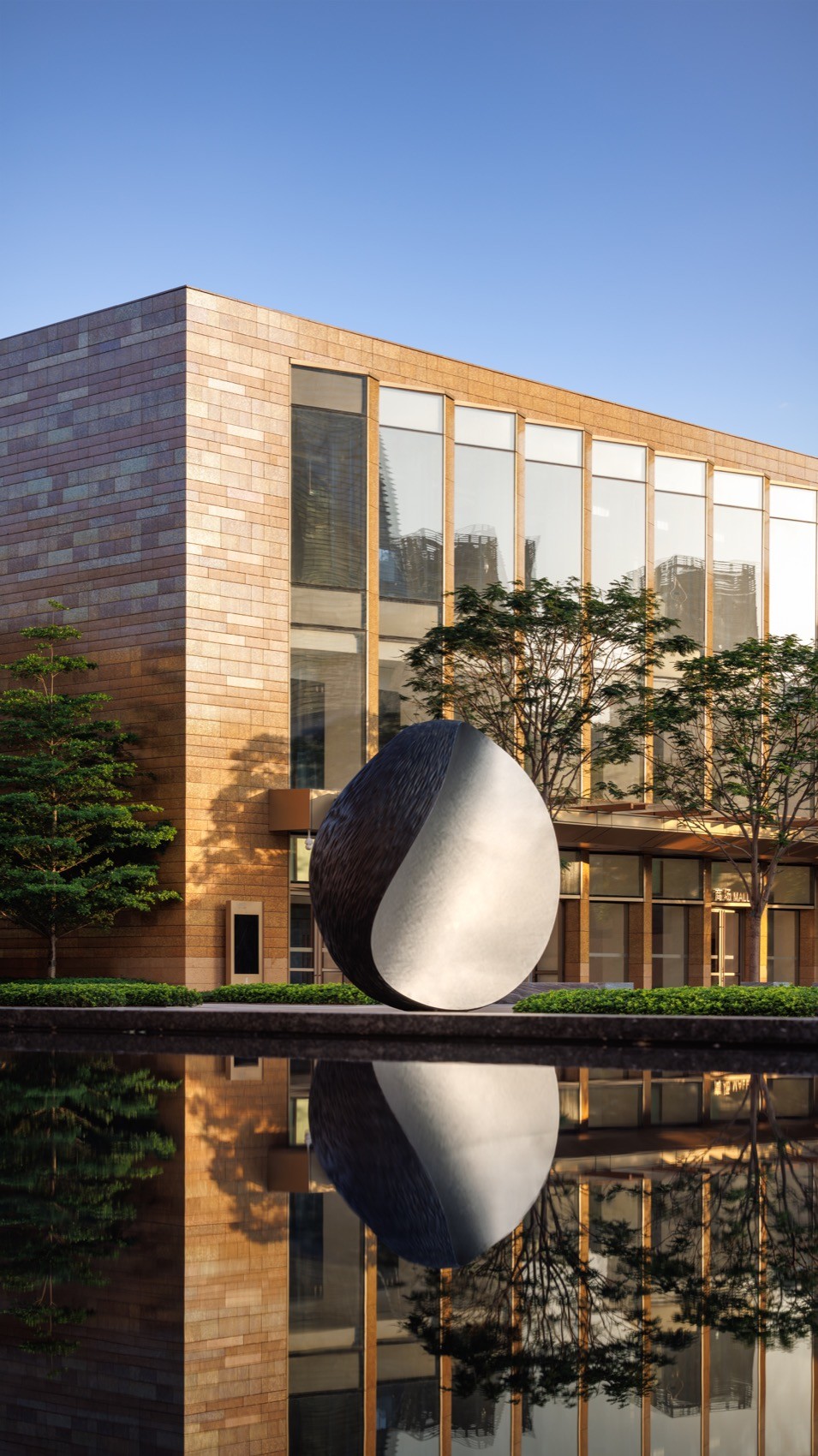 Europe Regional Feature Stainless Steel Forged Abstract Sculpture for Landscaping