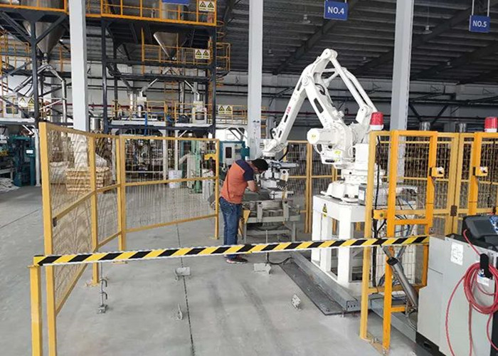 4 / 6 Axes Safety Fence Kawasaki Robotic Arm Robots Used In Factories