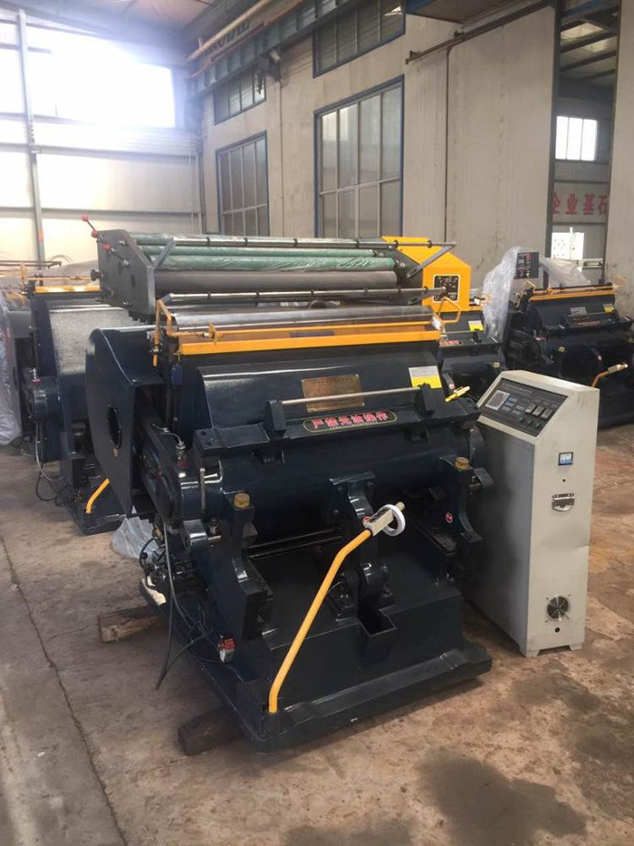 1500mm Auto Hot Stamping Die Cutting Machine Corrugated Boxes Board