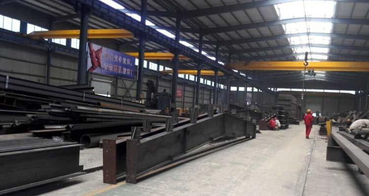 Corrugated Prefab Metal Warehouse Building Din Standard