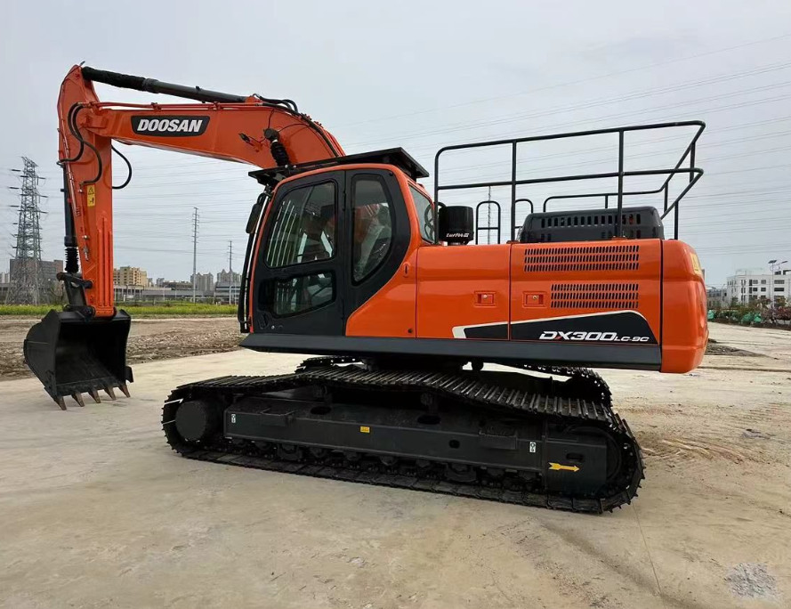 39kw 30ton Used Doosan Excavators Doosan Dx300 Excavator 1.75M3 Bucket Capacity