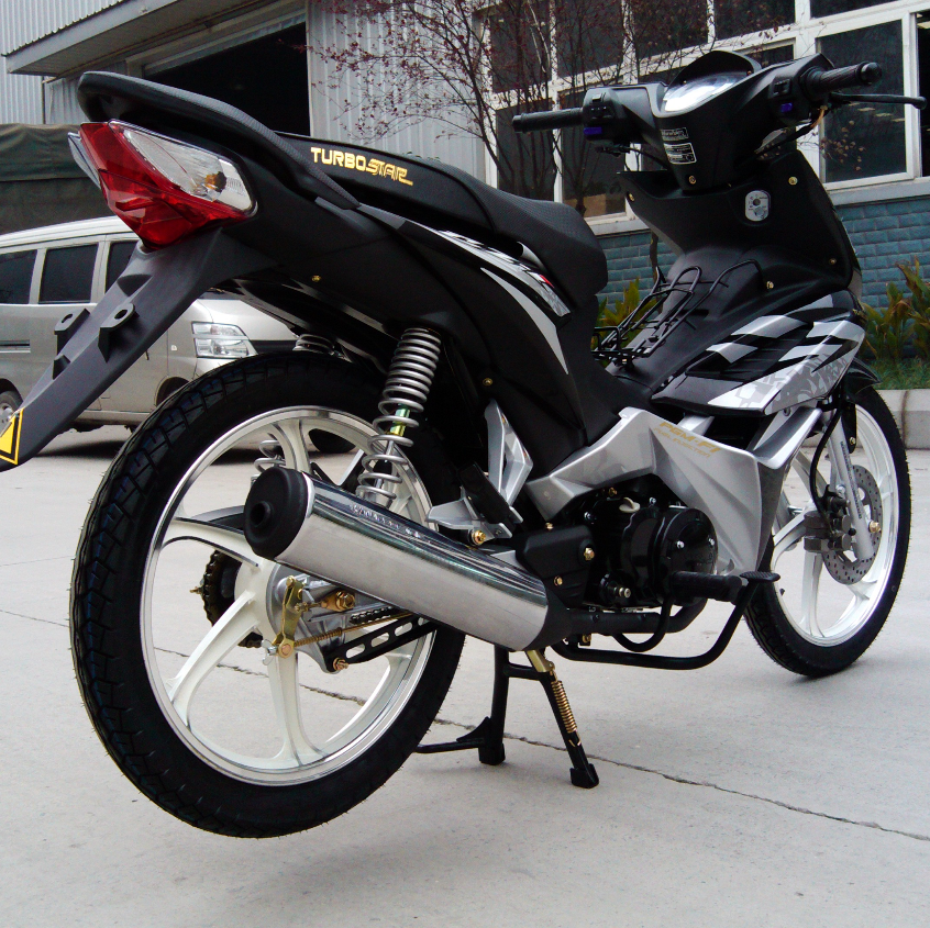 Classic Four Stroke Super Cub Motorcycle High Performance Energy Efficient