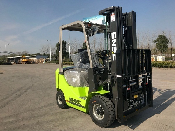 Chariot Elevateur Gaz 1.8t Propane Forklift