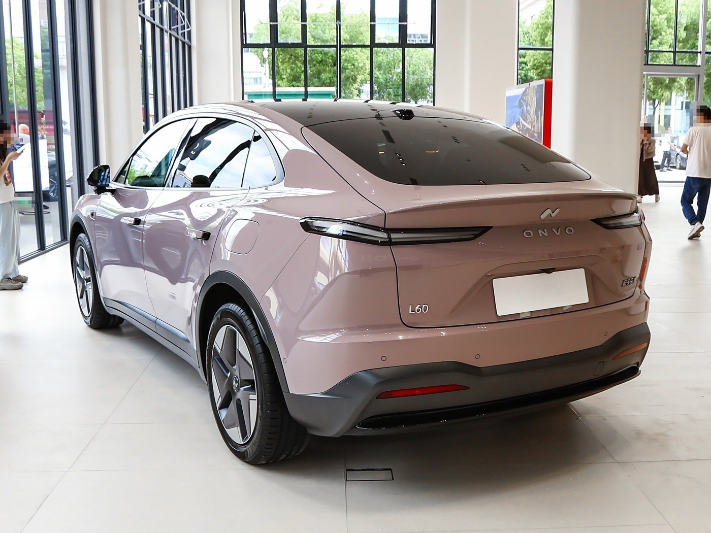 2024 ONVO Ledao Auto L60 60kwh Electric Car 5 Door 5 Seat Medium Size Car New Used Cars Range 555km