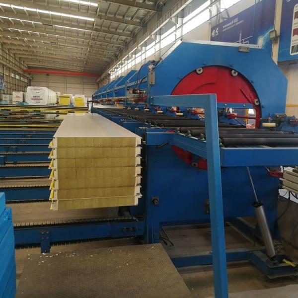 Cheap Prefabricated Rockwool 100mm Sandwich Panel for Roof Building for sale