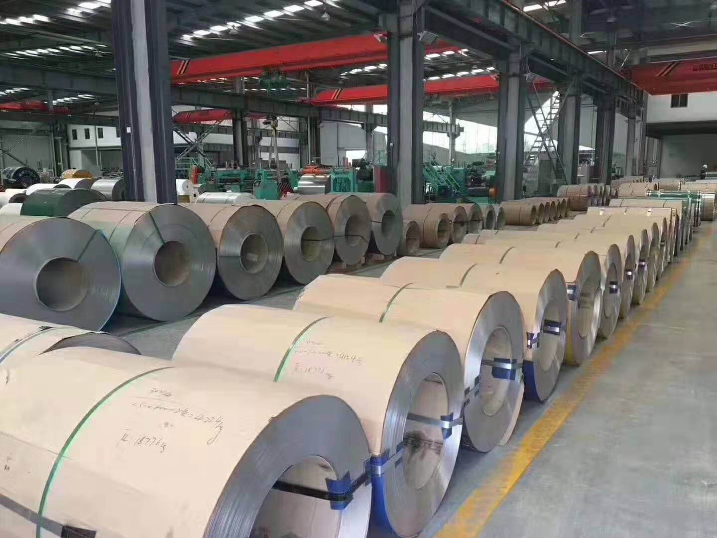 High Quality Q235 Q345 Q215 Galvanized Steel Coil 1mm 1.5mm 2mm Thickness
