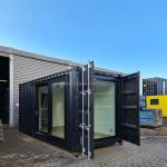 One Bedroom Hotel Black Shipping Container House Steel Door Luxury 20ft