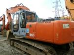 Hitachi ex200-5 crawler excavator for sale