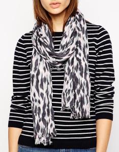 Quality Lady Fashion Woven Printed Scarf wholesale