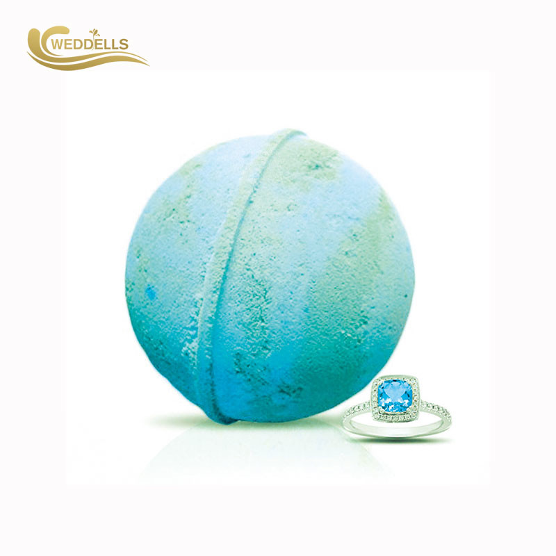 Chamomile Scented Cool Bath Bombs , Handmade Soaps And Bath Bombs With Rings Inside