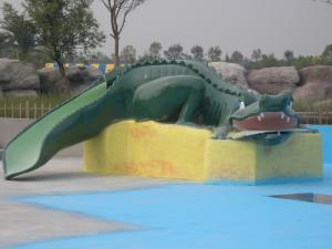 Quality Small Kids Water Playground Cute Green Fiberglass Crocodile Slide wholesale