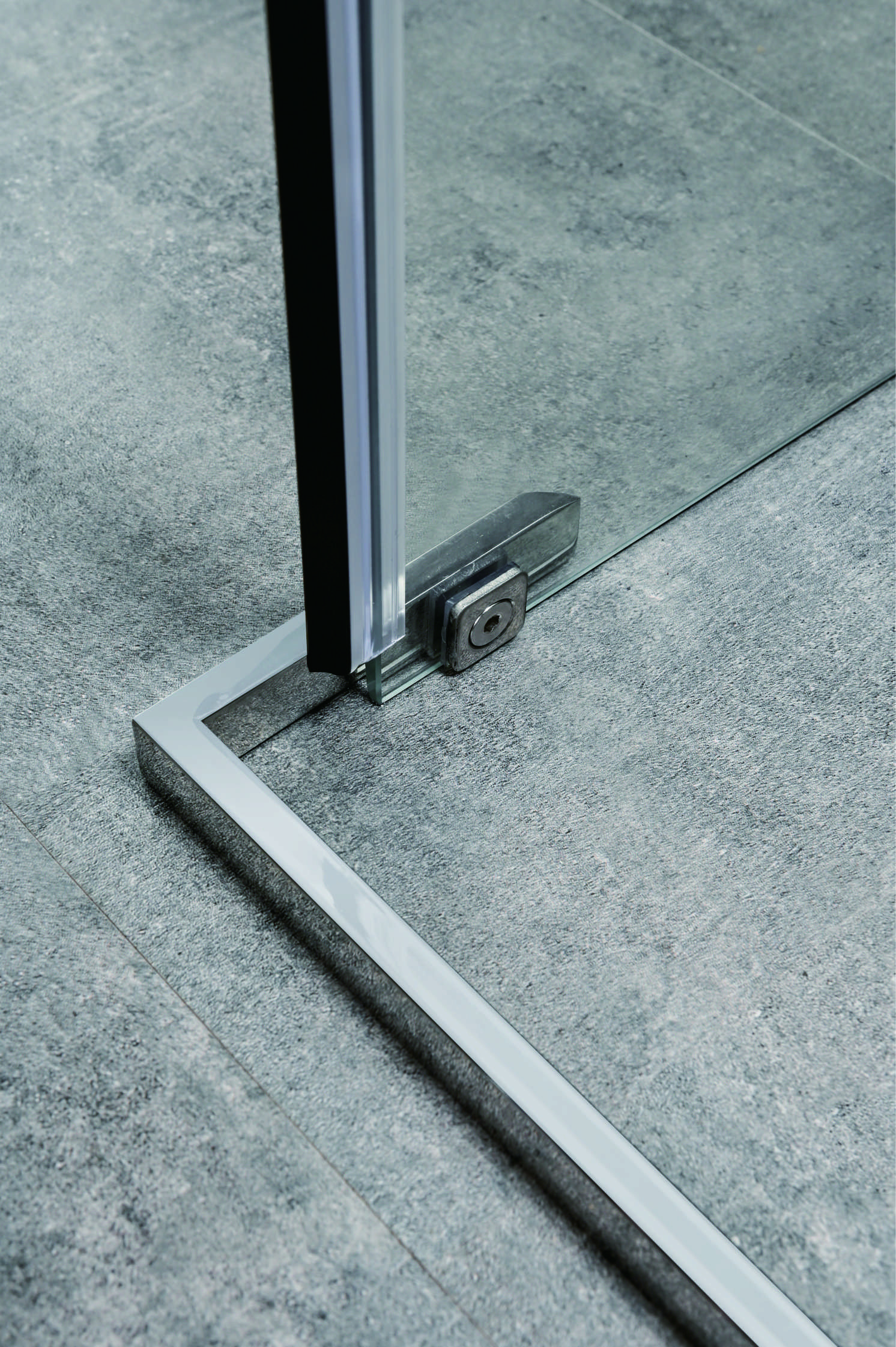 2000x1100 2000x1200 2000x1400 Glass Shower Enclosures 8mm
