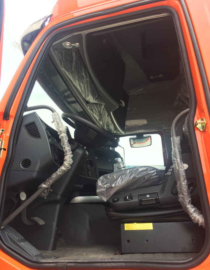 SINOTRUK HOWO A7 Tractor Truck For Towing All Kinds Semi Trailer