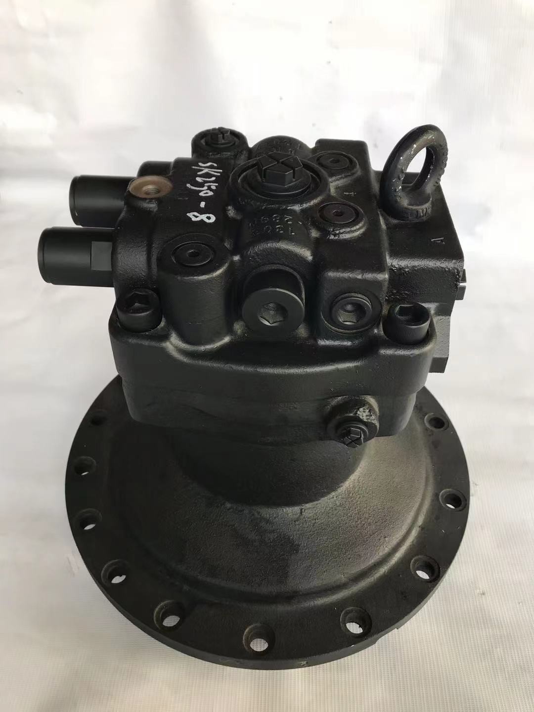 OEM Excavator Swing Motor Slew Motor For Kobelco SK250-8 Construction Machinery
