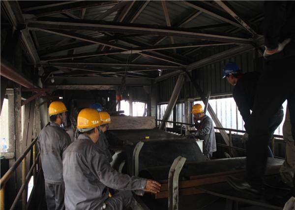 Steel Plant Hot Vulcanizing Of Conveyor Belt , Conveyor Belt Vulcanising Machine