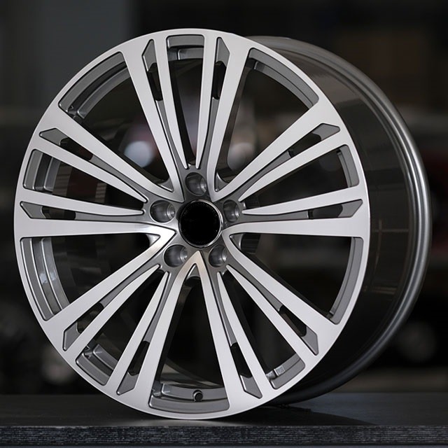 new staggered forged aftermarket Gloss Silver forged wheel retails