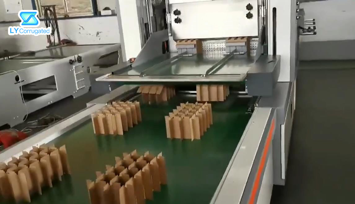 PLC Automatic Corrugated Box Making Machine 7mm Clapboard Assemble