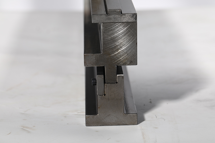 42CrMo Press Brake Die Holder Tooling And Moulds For Press Brake Knives